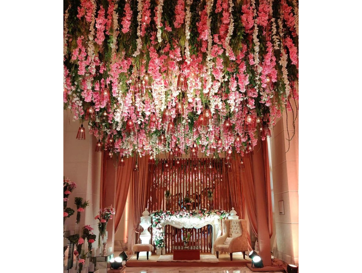 suspended florals decor pic18